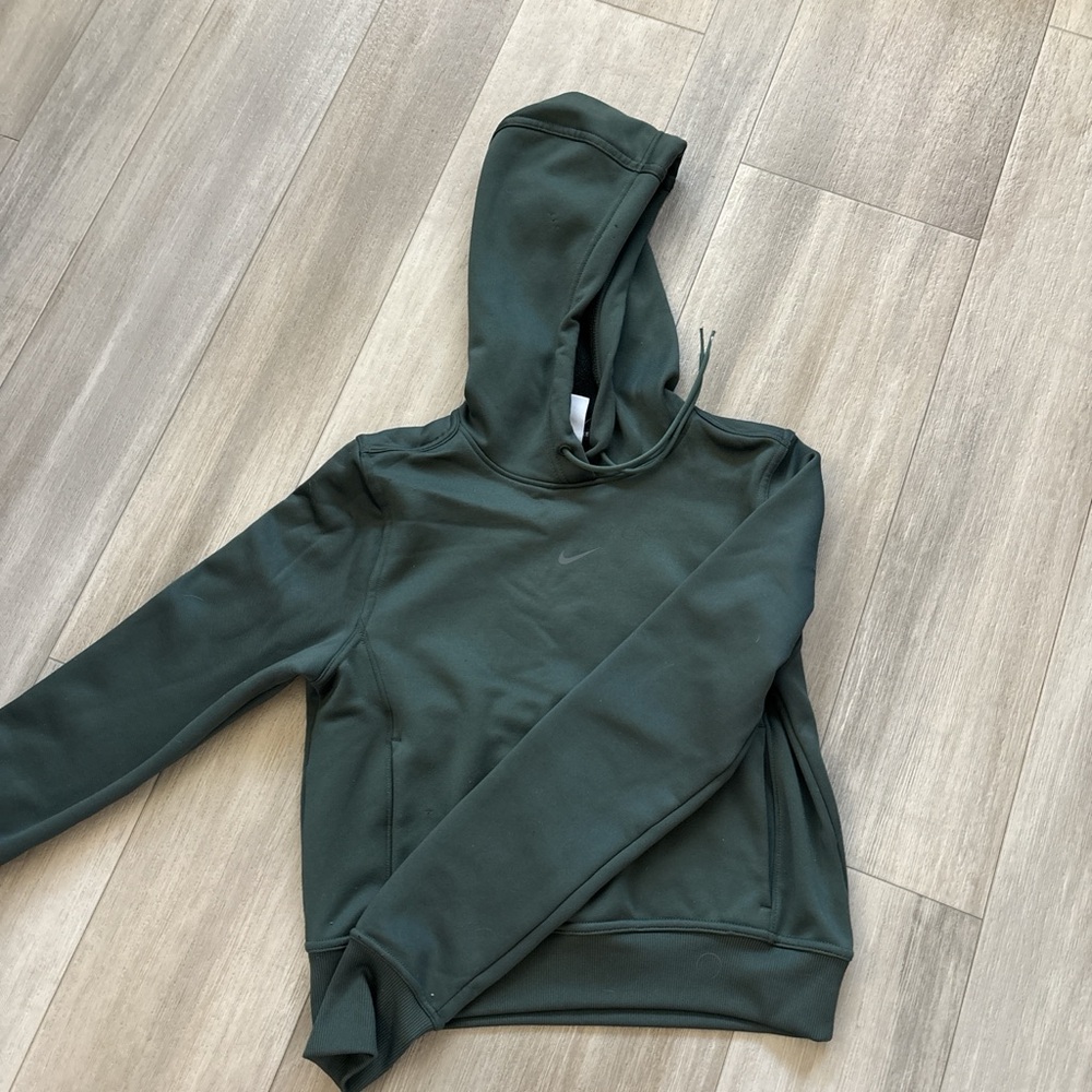Nike Therma-Fit Sage Sweatshirt